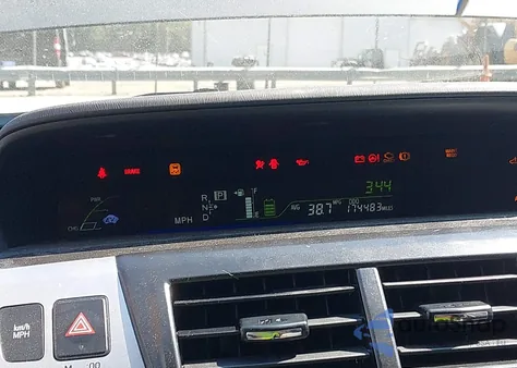 2012 Toyota Prius V Two z USA, uszkodzony, nr VIN JTDZN3EU6C3121186